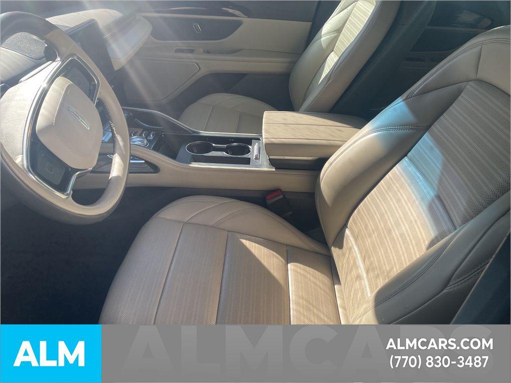 used 2024 Lincoln Nautilus car, priced at $45,720