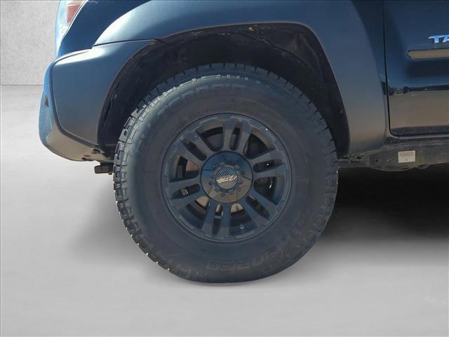 used 2013 Toyota Tacoma car, priced at $16,925