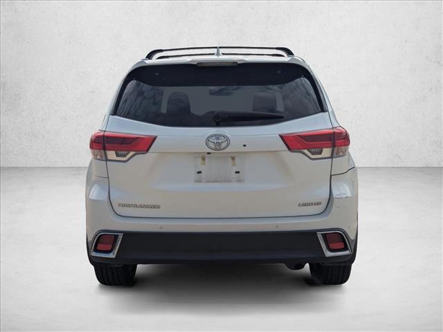 used 2018 Toyota Highlander car, priced at $23,495