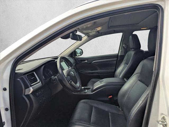 used 2018 Toyota Highlander car, priced at $23,495