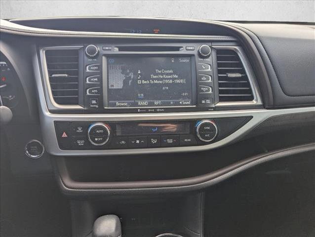 used 2018 Toyota Highlander car, priced at $23,495
