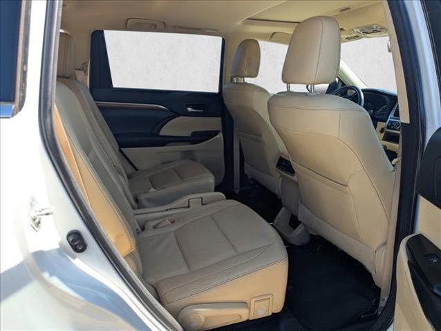 used 2017 Toyota Highlander car, priced at $21,499