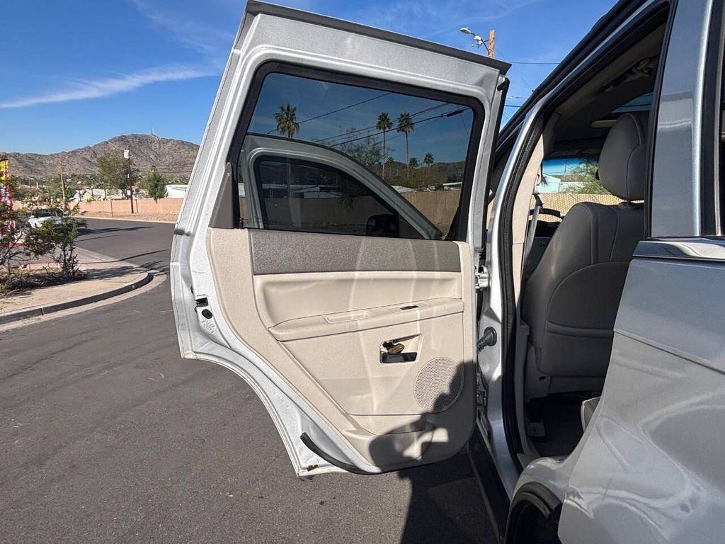 used 2005 Jeep Grand Cherokee car, priced at $7,500