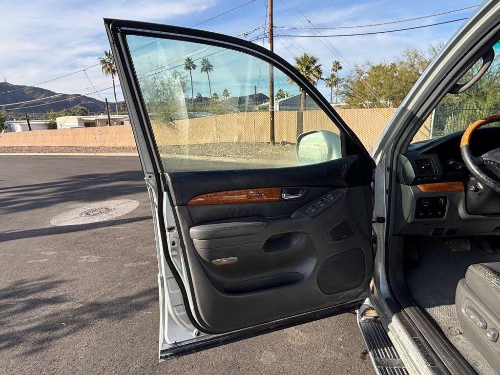 used 2005 Lexus GX 470 car, priced at $9,500