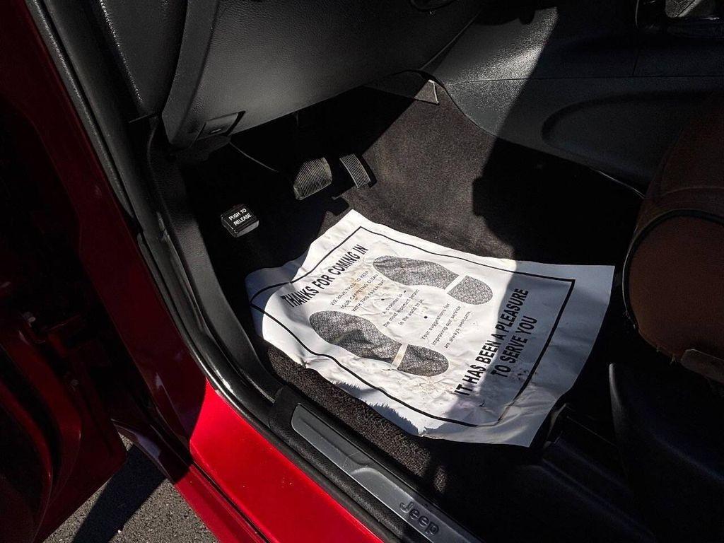 used 2011 Jeep Grand Cherokee car, priced at $7,900