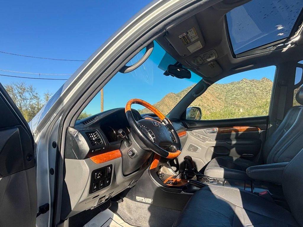 used 2006 Lexus GX 470 car, priced at $12,900