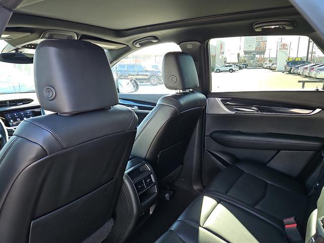 used 2025 Cadillac XT5 car, priced at $40,260