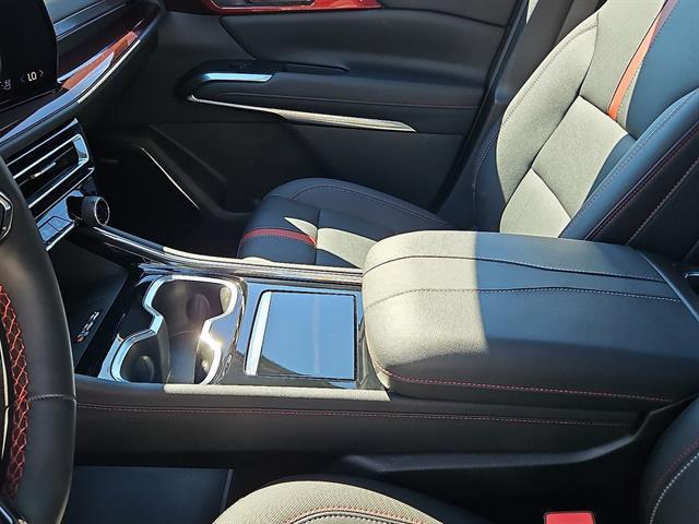 used 2024 Chevrolet Traverse car, priced at $53,835