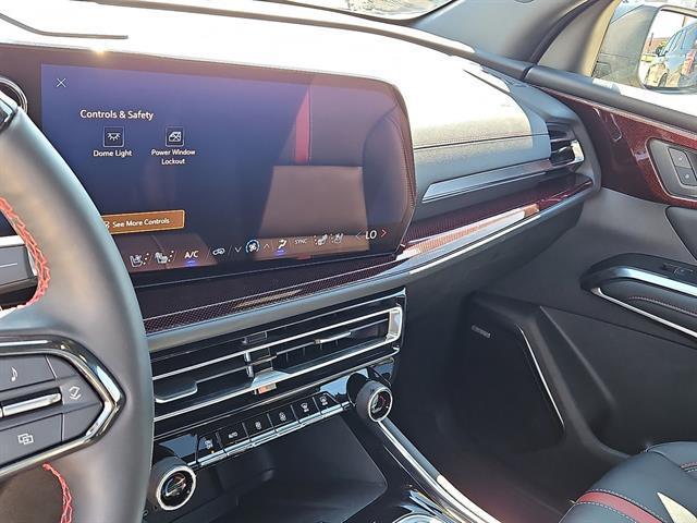 used 2024 Chevrolet Traverse car, priced at $53,835