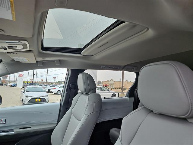 used 2026 Toyota Sienna car, priced at $49,901