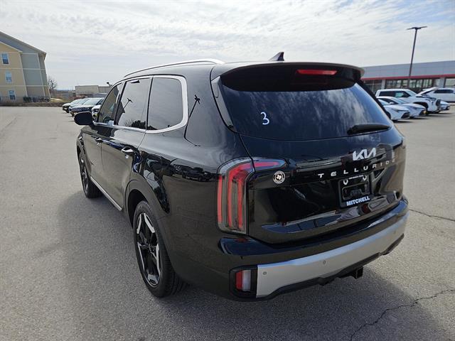 used 2024 Kia Telluride car, priced at $35,172