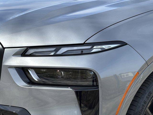 new 2026 BMW X7 car, priced at $107,110