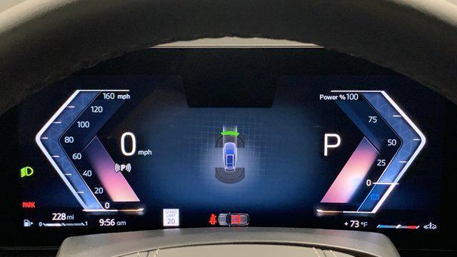 new 2026 BMW X7 car, priced at $93,185