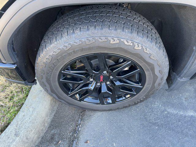 used 2023 GMC Sierra 1500 car, priced at $44,477