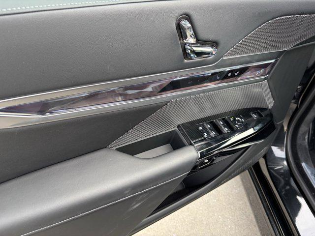 used 2025 BMW 760 car, priced at $104,977