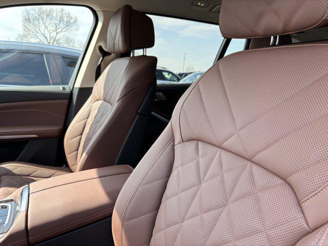 used 2026 BMW X7 car, priced at $82,977