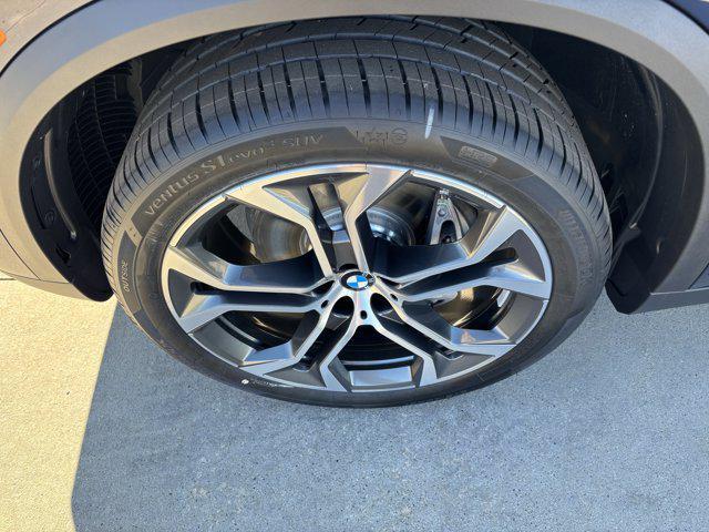 new 2026 BMW X5 car, priced at $79,625