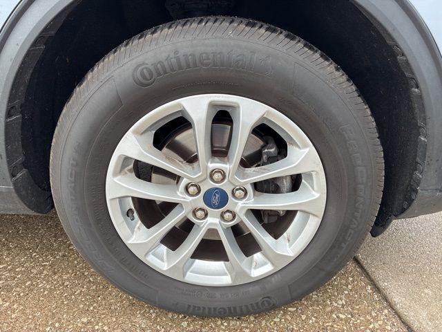 used 2022 Ford Escape car, priced at $20,704