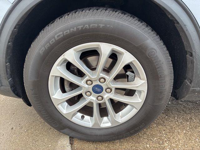 used 2022 Ford Escape car, priced at $20,704