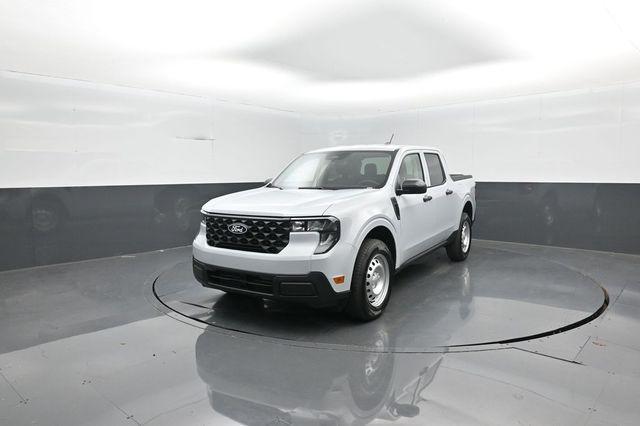 new 2025 Ford Maverick car, priced at $32,640