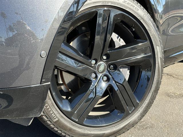 used 2025 Land Rover Discovery car, priced at $55,534