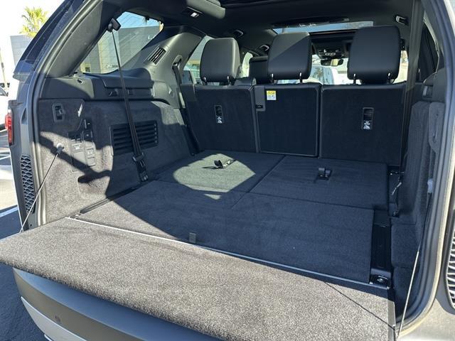 used 2025 Land Rover Discovery car, priced at $58,985