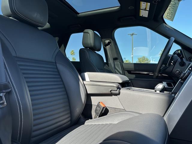 used 2025 Land Rover Discovery car, priced at $58,985