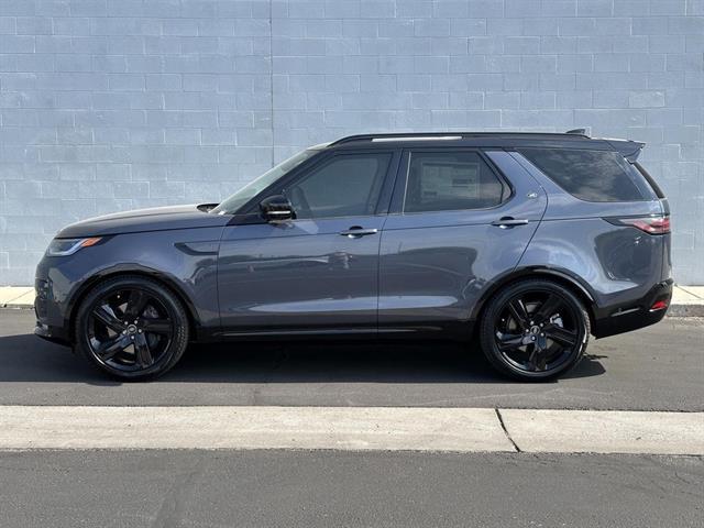 new 2025 Land Rover Discovery car, priced at $82,078