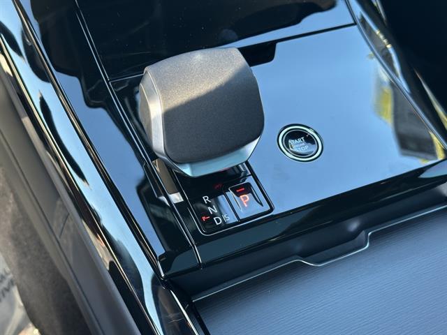 new 2025 Land Rover Range Rover Sport car, priced at $93,590