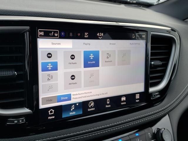 new 2026 Chrysler Pacifica car, priced at $43,785