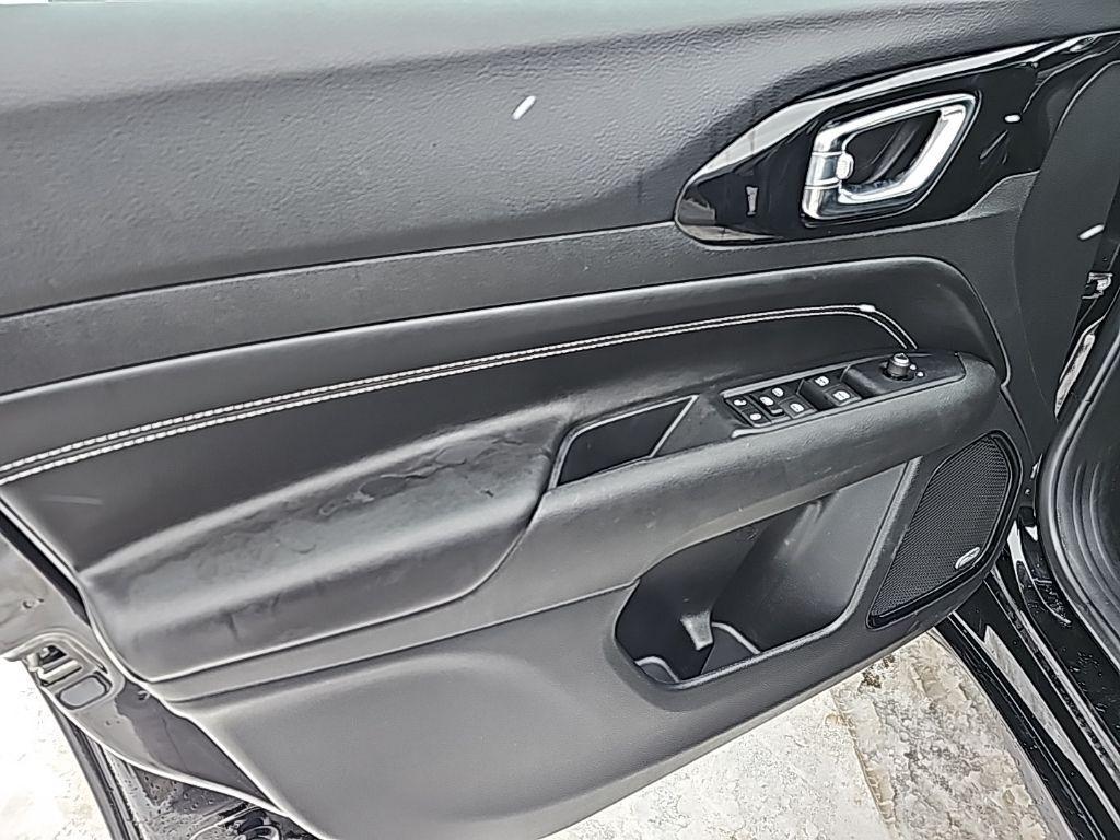 used 2022 Jeep Compass car, priced at $21,681