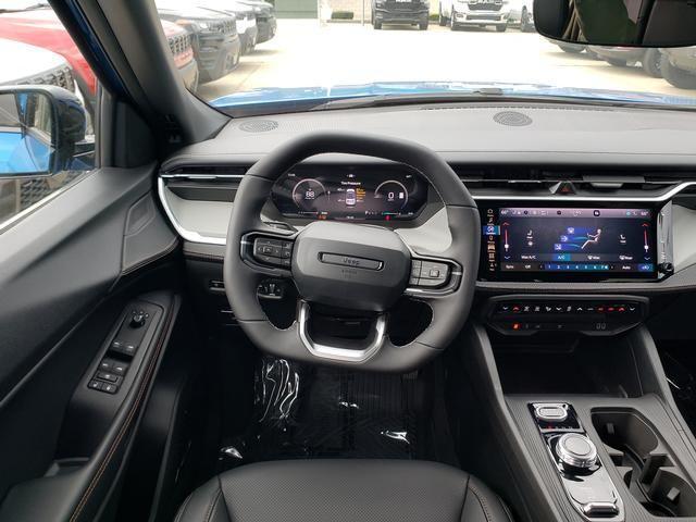new 2026 Jeep Cherokee car, priced at $43,005