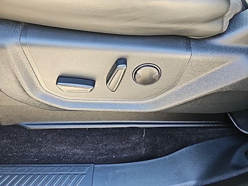 used 2022 Ford Expedition car, priced at $38,981