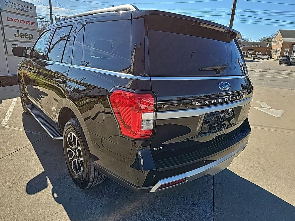 used 2022 Ford Expedition car, priced at $38,981