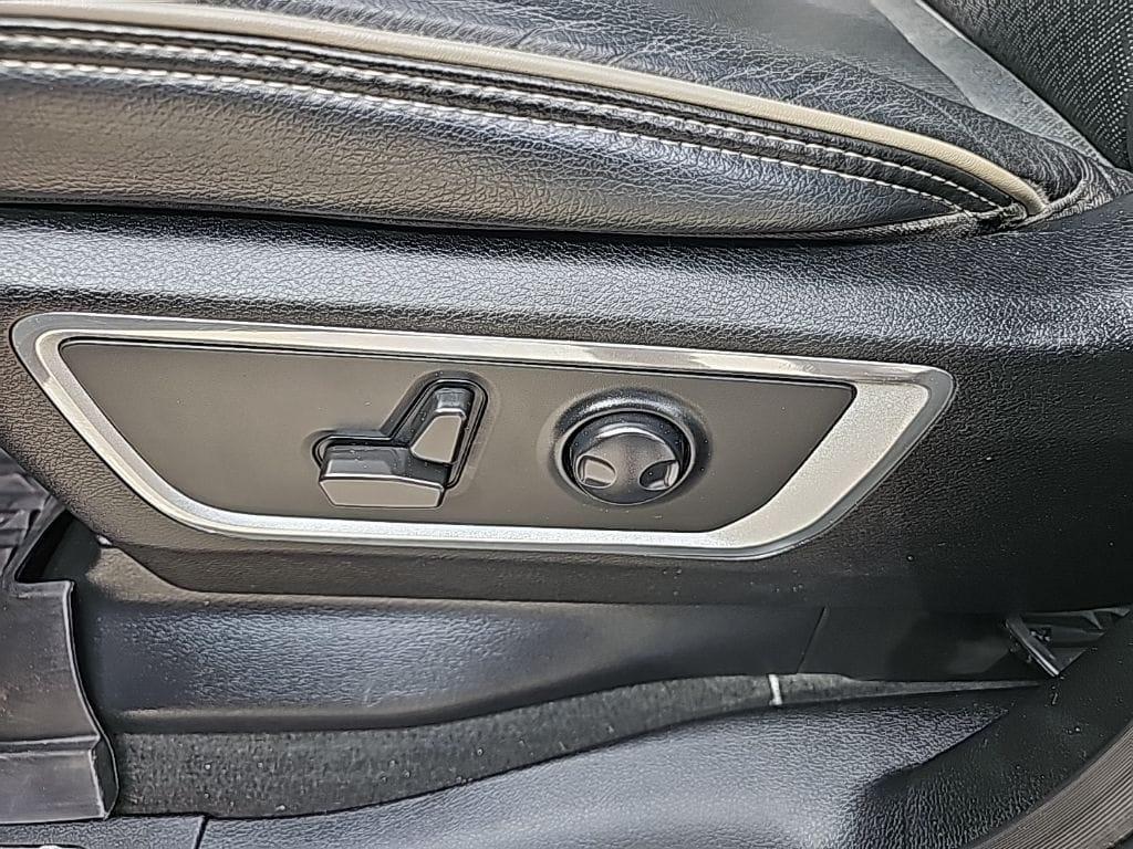 used 2022 Ram 1500 car, priced at $37,681