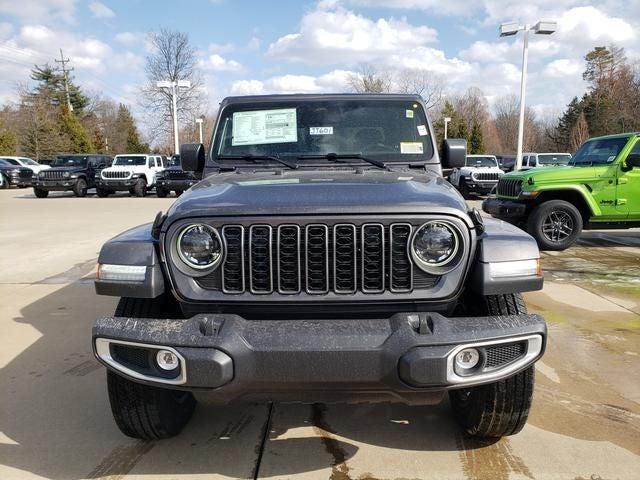 new 2026 Jeep Gladiator car, priced at $44,928