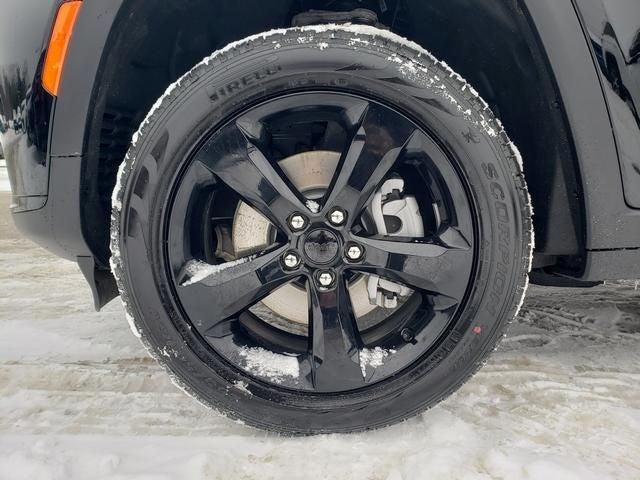 used 2025 Jeep Grand Cherokee L car, priced at $51,523