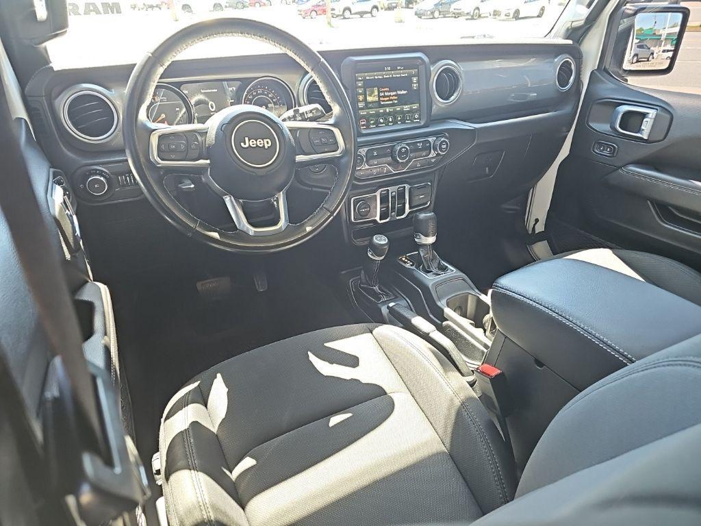 used 2022 Jeep Wrangler Unlimited car, priced at $34,381