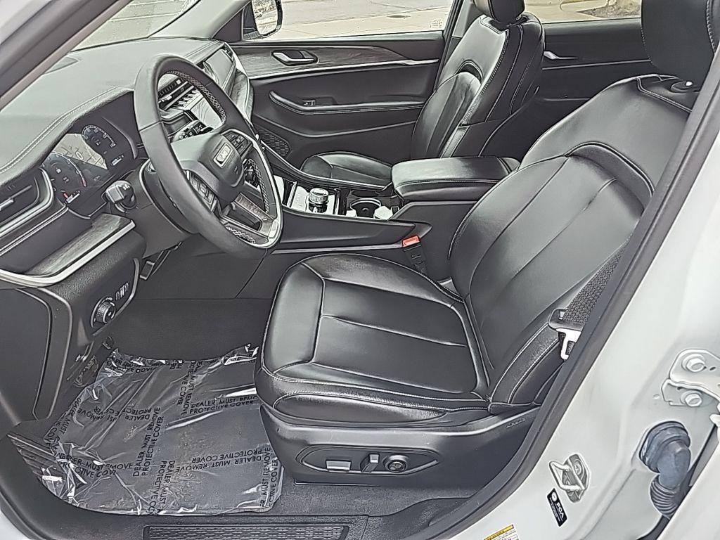 used 2023 Jeep Grand Cherokee L car, priced at $33,681