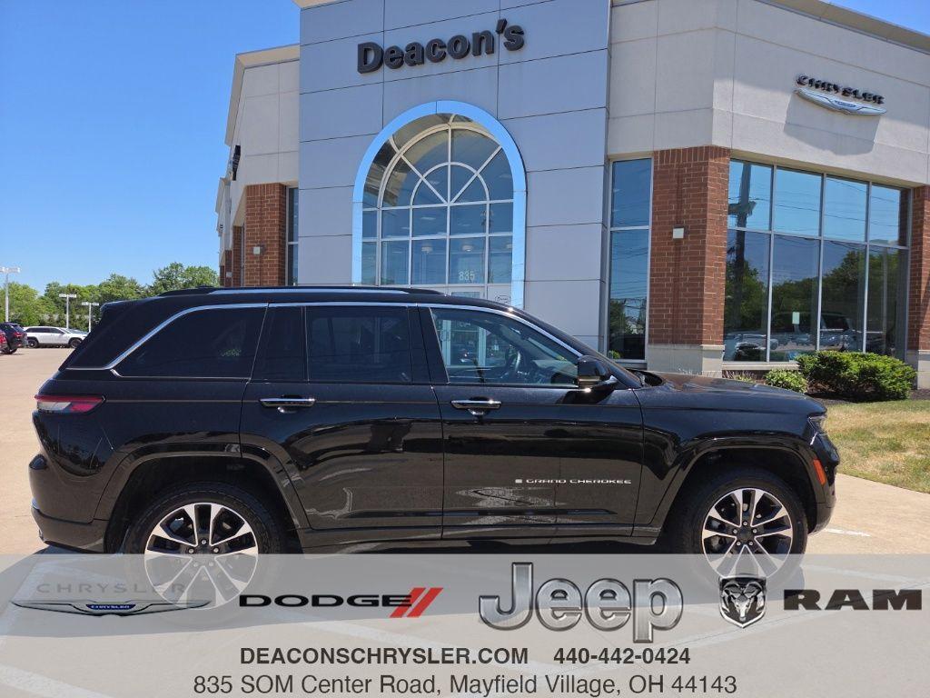 used 2023 Jeep Grand Cherokee car, priced at $36,481