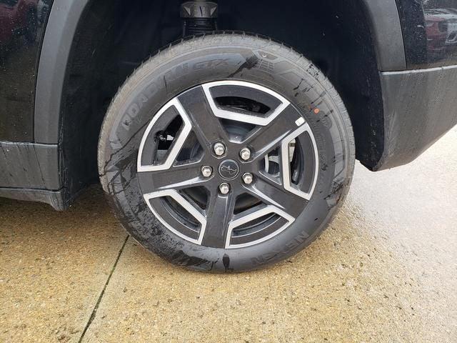 new 2026 Jeep Cherokee car, priced at $37,557