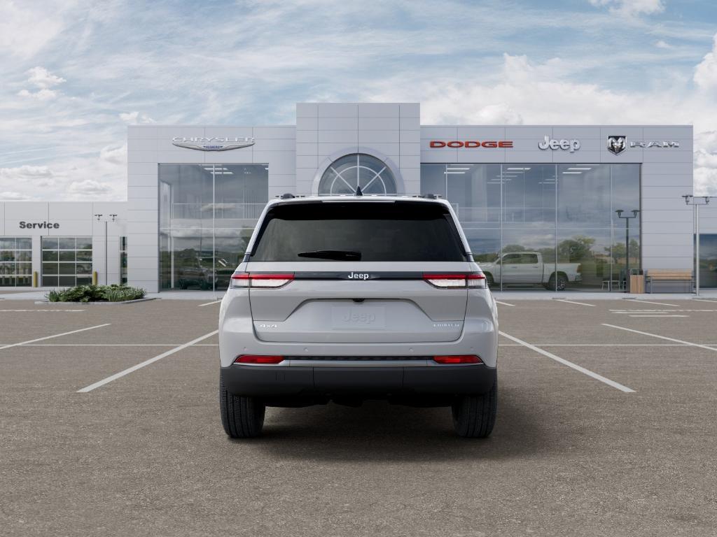 new 2026 Jeep Grand Cherokee car, priced at $42,783
