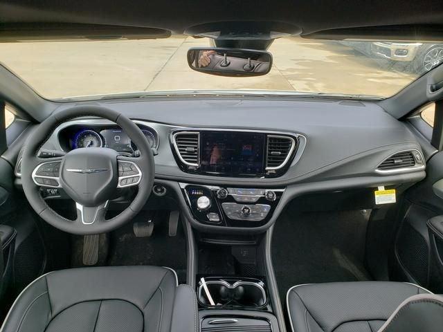 new 2026 Chrysler Pacifica car, priced at $46,083