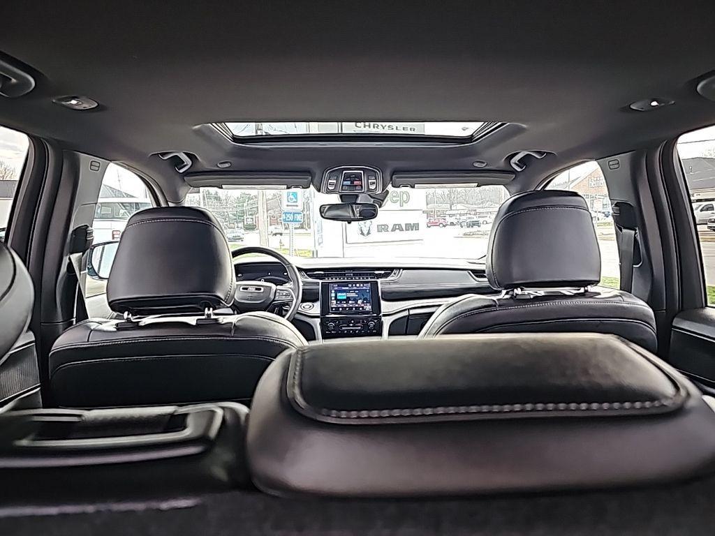 used 2023 Jeep Grand Cherokee car, priced at $30,981