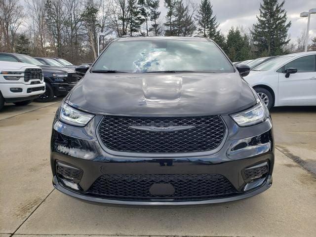 new 2026 Chrysler Pacifica car, priced at $46,508