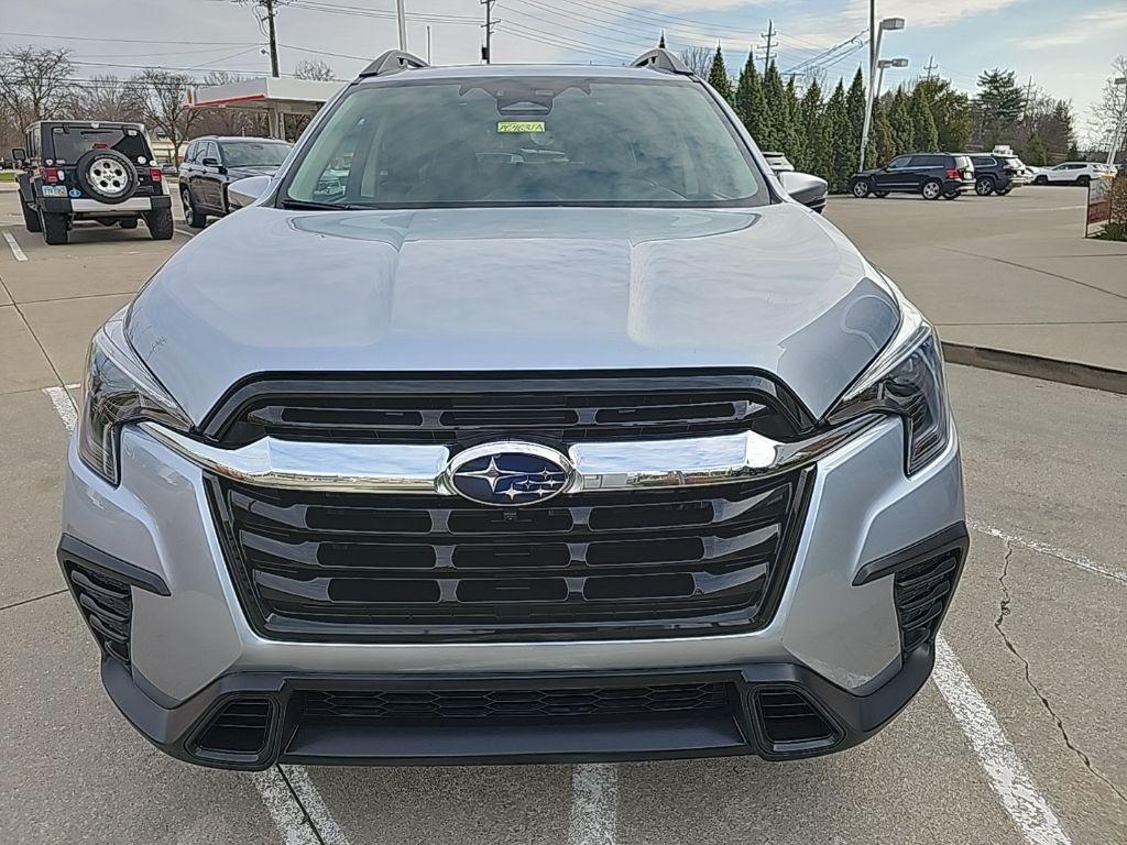 used 2023 Subaru Ascent car, priced at $31,981
