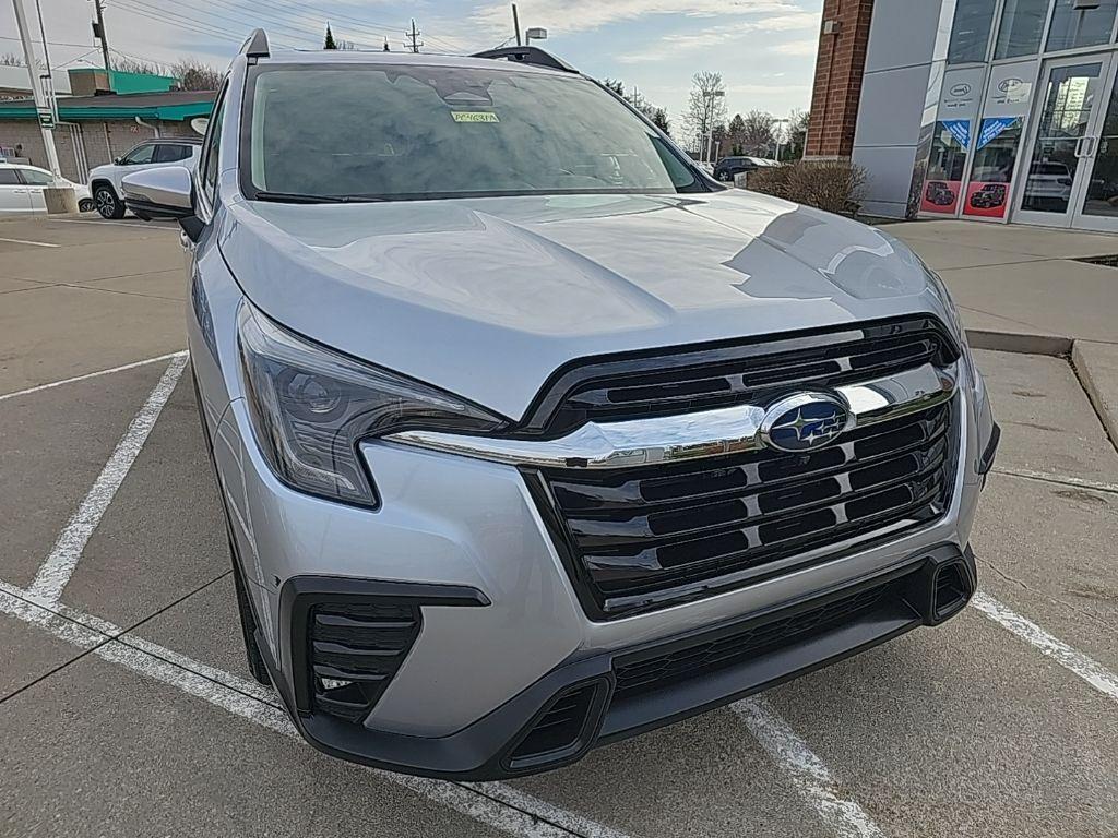 used 2023 Subaru Ascent car, priced at $31,981