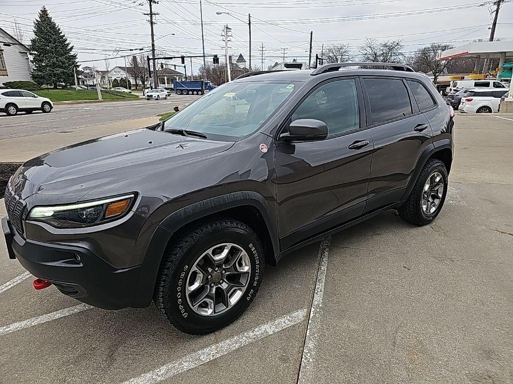 used 2019 Jeep Cherokee car, priced at $18,881