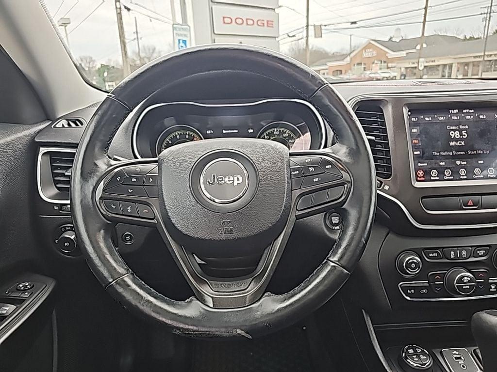 used 2019 Jeep Cherokee car, priced at $18,881