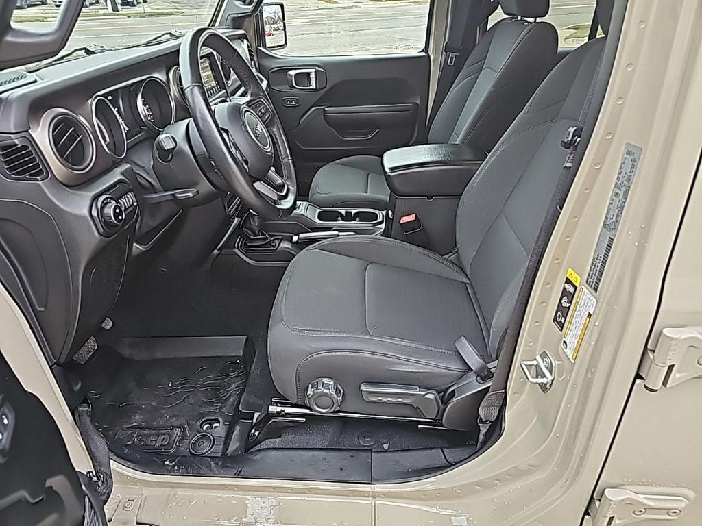 used 2020 Jeep Gladiator car, priced at $25,981